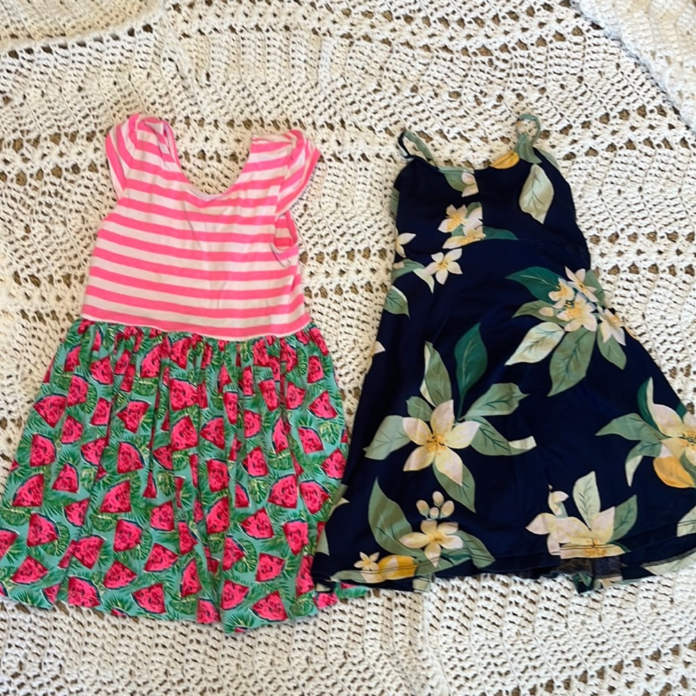 Girls 6 dresses.  Watermelon and striped top. Tommy Bahama blue floral Old Navy.